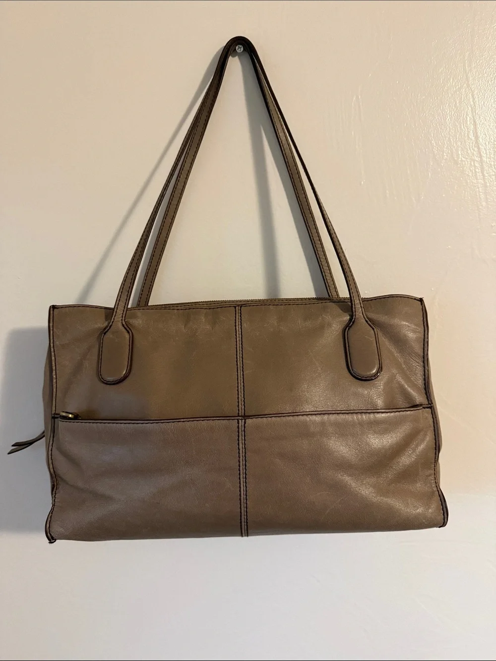 HOBO Friar Rectangle Handbag Soft Leather Taupe-Grey